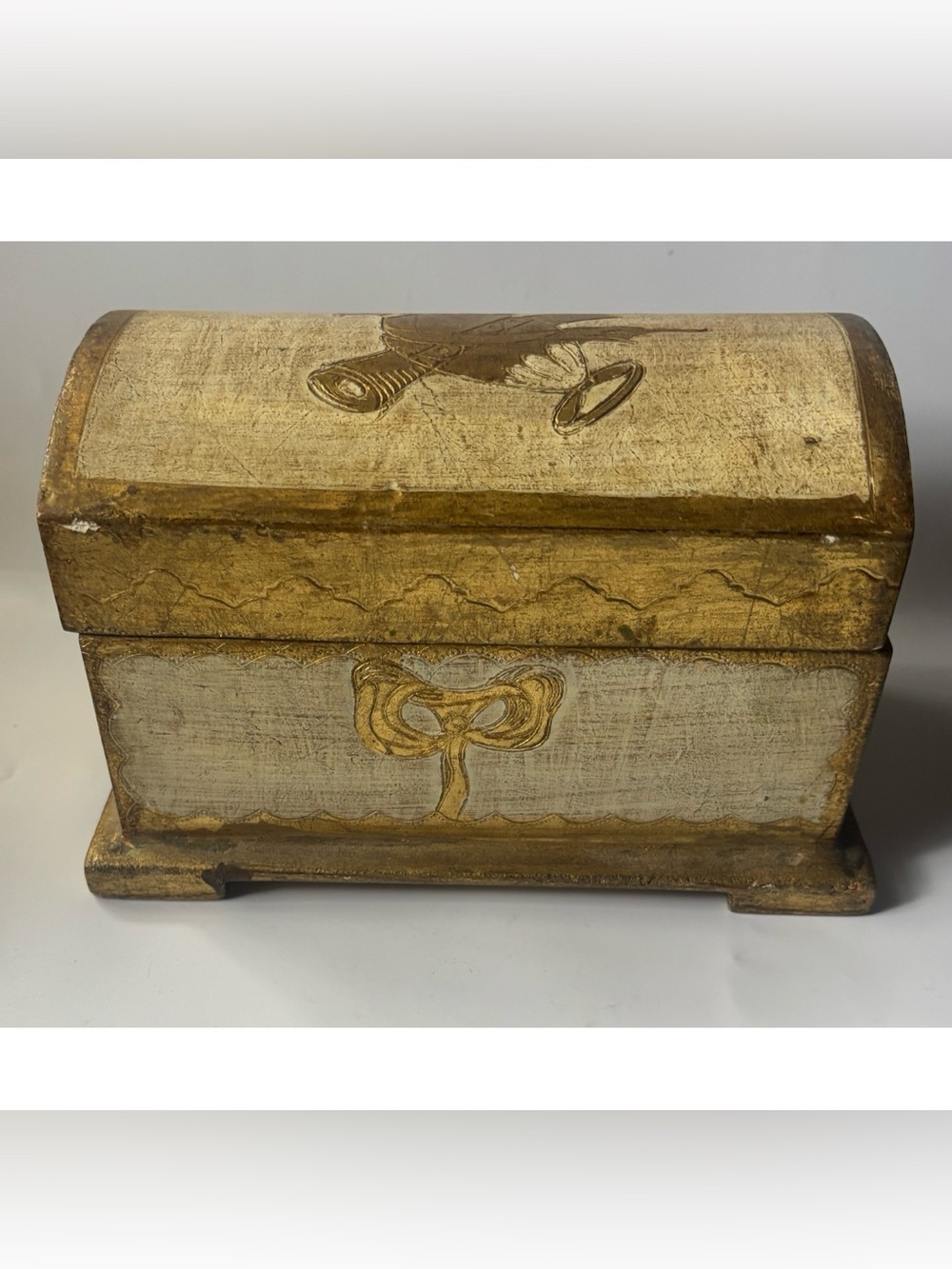 Vintage Italian Florentia  Gold Guilt Wood Keepsake Dome Chest
